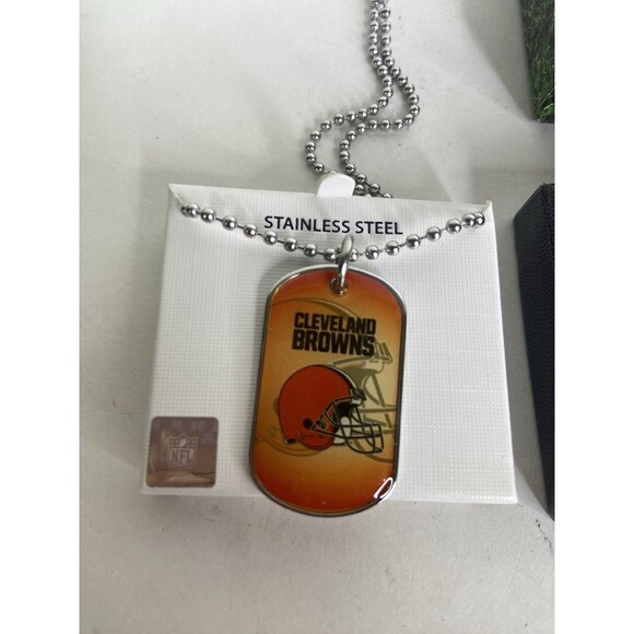 Cleveland Browns Dog Tag Necklace Stainless Steel NFL Licensed with Gift Box - Picture 1 of 5